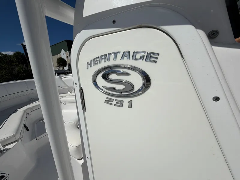Slide: The Image of Sportsman Heritage 231 Center Console 2021 - 14