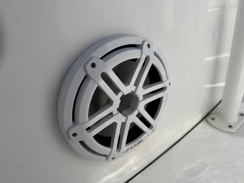 Slide: The Image of Sportsman Heritage 231 Center Console 2021 - 22