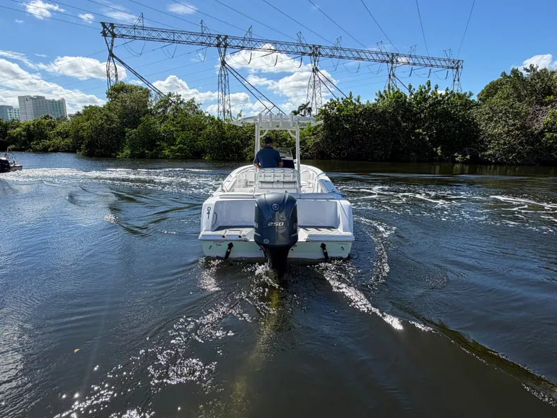 Slide: The Image of Sportsman Heritage 231 Center Console 2021 - 4