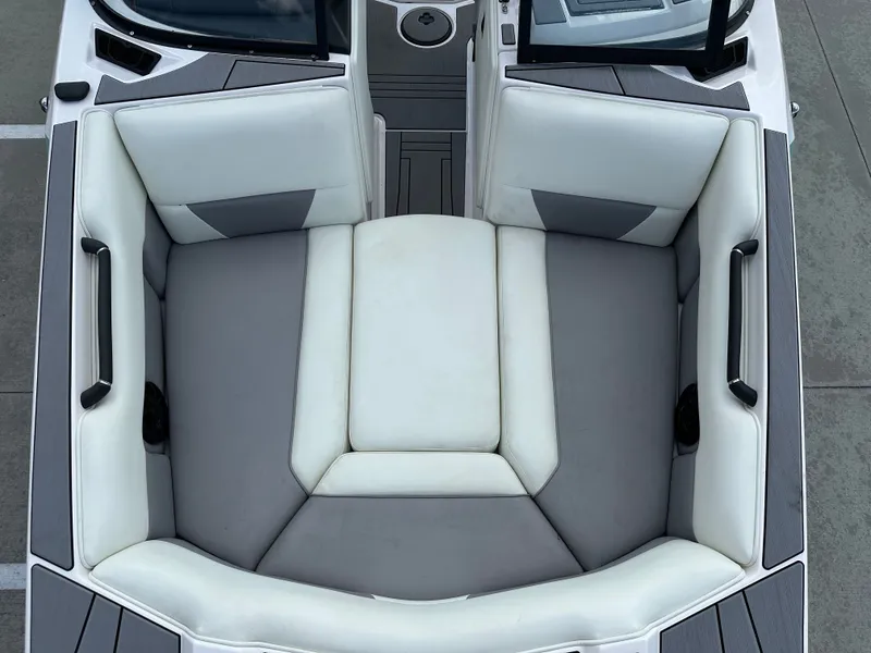 Slide: The Image of Moomba Max 2024 - 39