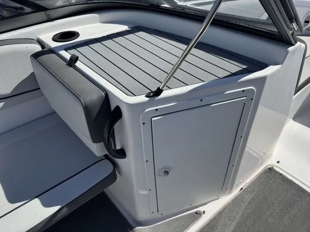 Slide: The Image of Yamaha AR190 2021 - 14