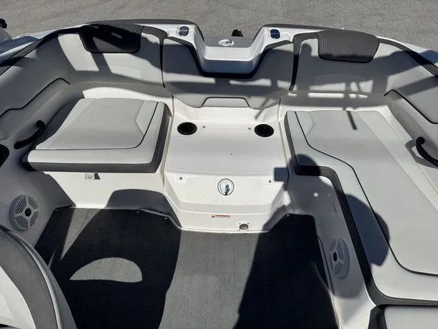 Slide: The Image of Yamaha AR190 2021 - 17