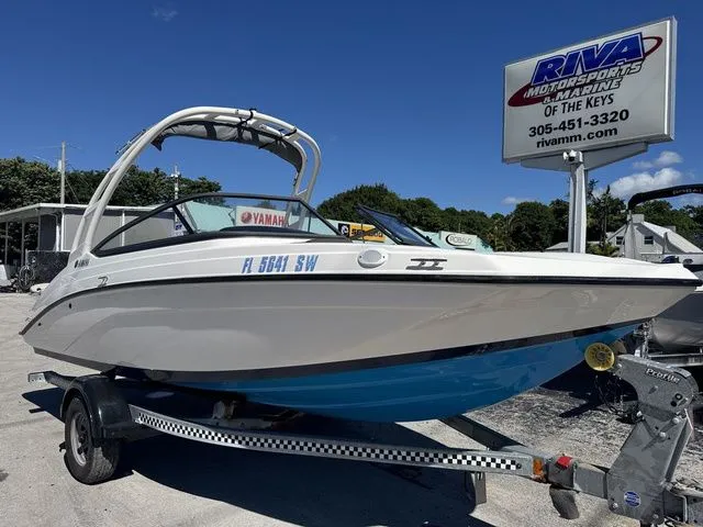 Slide: The Image of Yamaha AR190 2021 - 2