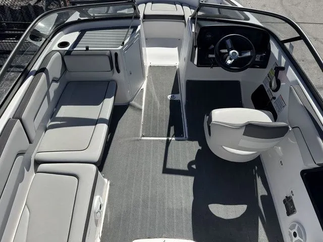 Slide: The Image of Yamaha AR190 2021 - 8