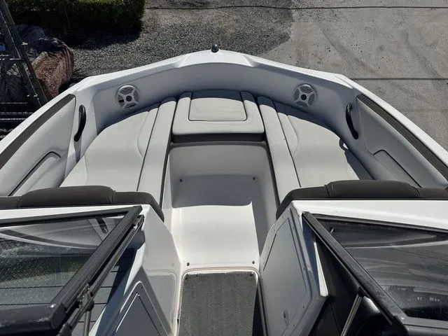 Slide: The Image of Yamaha AR190 2021 - 9