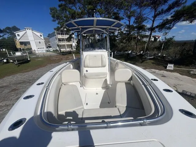 Slide: The Image of Cobia 261 Center Console 2019 - 6