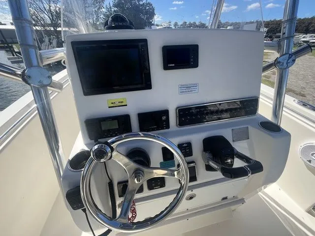 Slide: The Image of Cobia 261 Center Console 2019 - 9