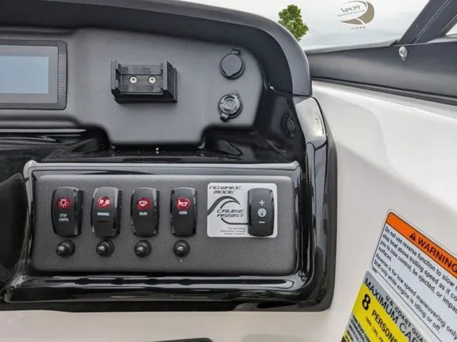 Slide: The Image of Yamaha SX190 2020 - 10