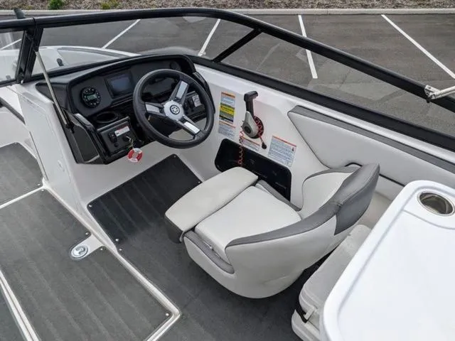 Slide: The Image of Yamaha SX190 2020 - 13