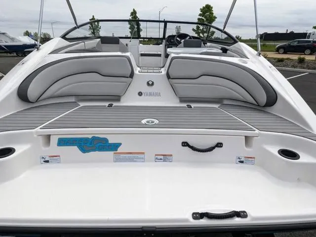 Slide: The Image of Yamaha SX190 2020 - 18