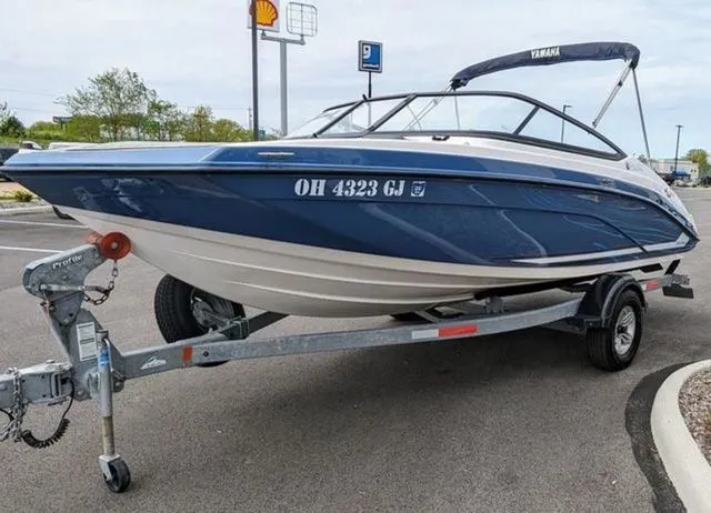 Slide: The Image of Yamaha SX190 2020 - 4