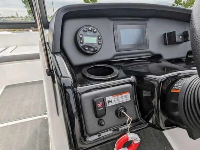 Slide: The Image of Yamaha SX190 2020 - 9