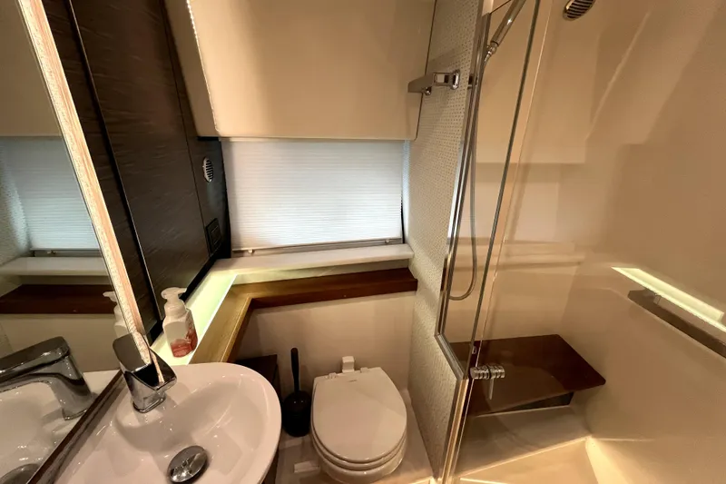 Slide: The Image of Tiara Yachts 43LE Jp Vidaillet - 24