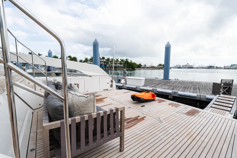 Slide: The Image of Luxurious 2019 Sanlorenzo SX76 yacht interior with sleek design and modern amenities. - 29