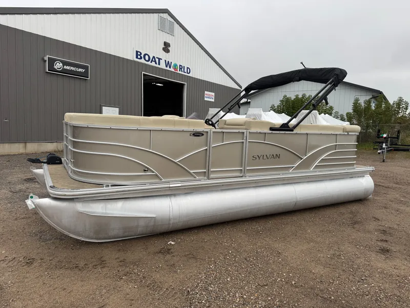 Slide: The Image of Sylvan Mirage 820 Cruise 2018 - 42