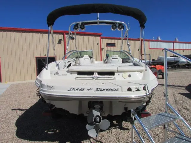 Slide: The Image of Sea Ray 220 Select 2007 - 14