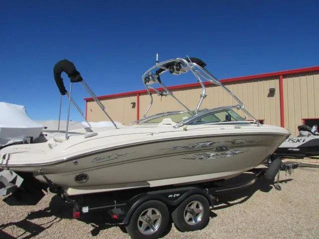 Slide: The Image of Sea Ray 220 Select 2007 - 3
