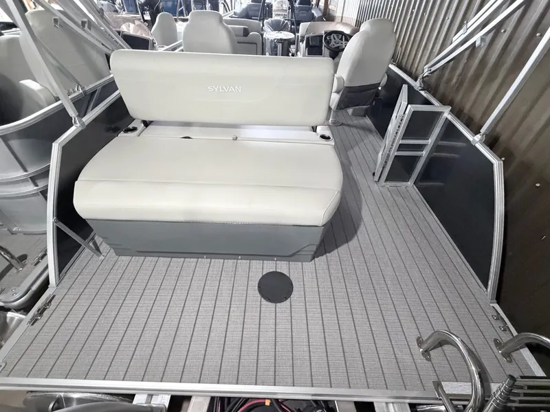 Slide: The Image of Interior of Sylvan Mirage 820 CLZ DH pontoon boat, year 2026. - 19