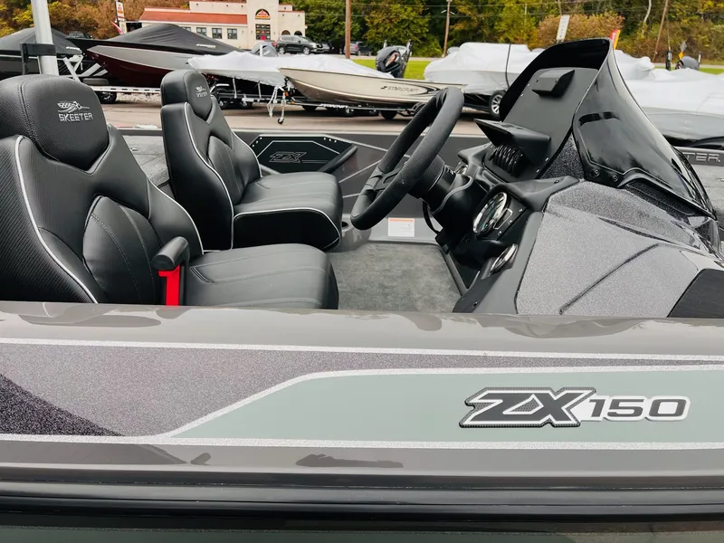 Slide: The Image of Skeeter ZX150 2026 - 18