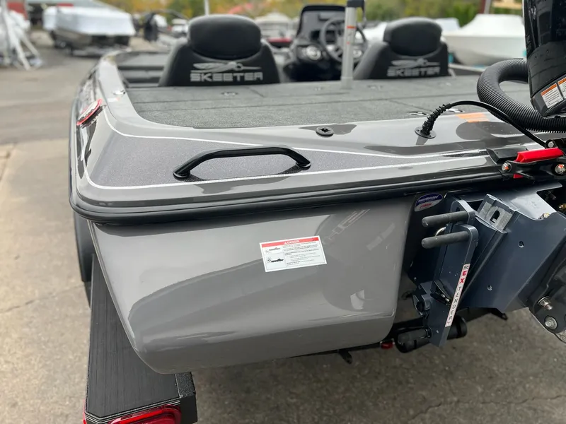 Slide: The Image of Skeeter ZX150 2026 - 33