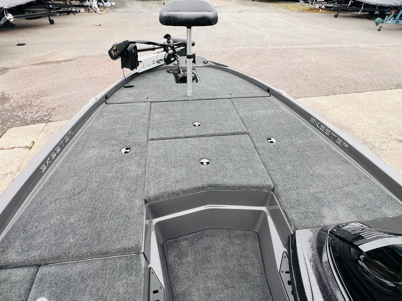 Slide: The Image of Skeeter ZX150 2026 - 39