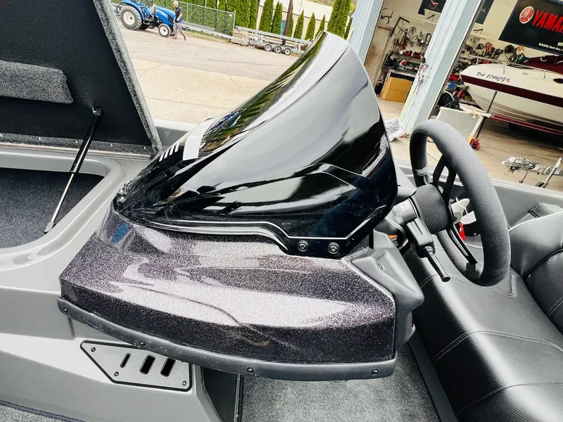 Slide: The Image of Skeeter ZX150 2026 - 42