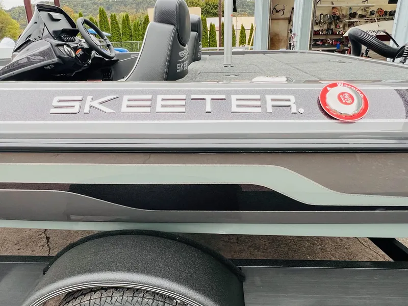 Slide: The Image of Skeeter ZX150 2026 - 44