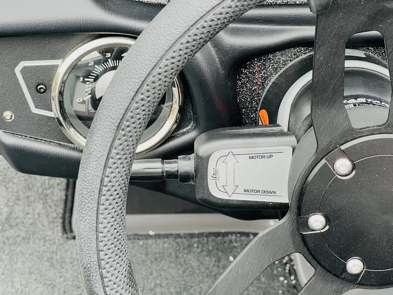 Slide: The Image of Skeeter ZX150 2026 - 46