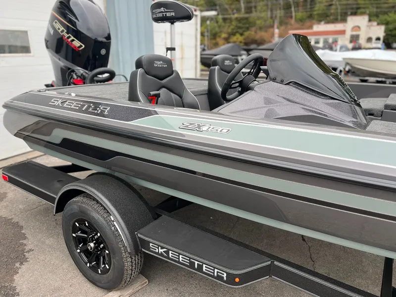 Slide: The Image of Skeeter ZX150 2026 - 8