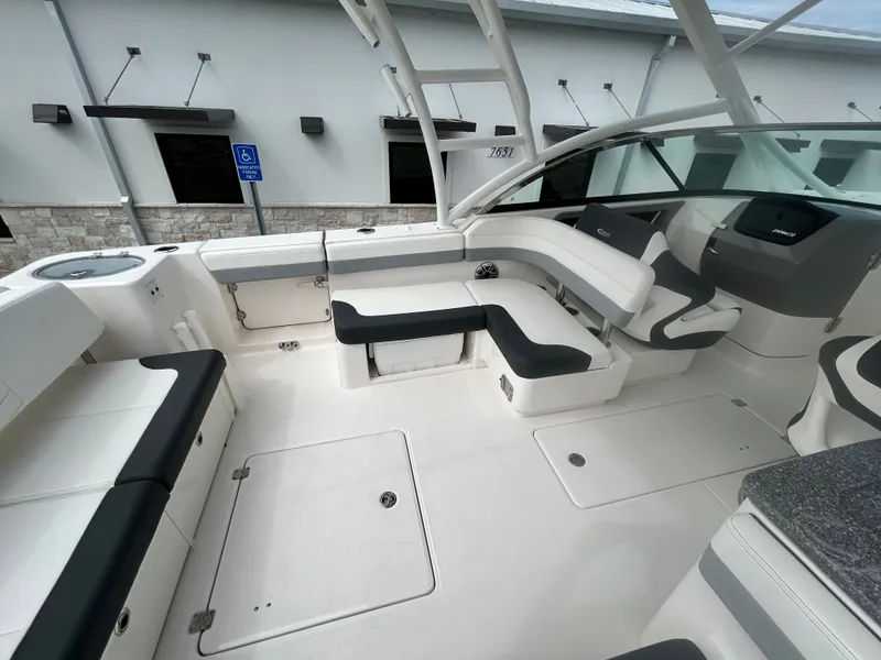 Slide: The Image of Robalo R317 Dual Console 2025 - 30