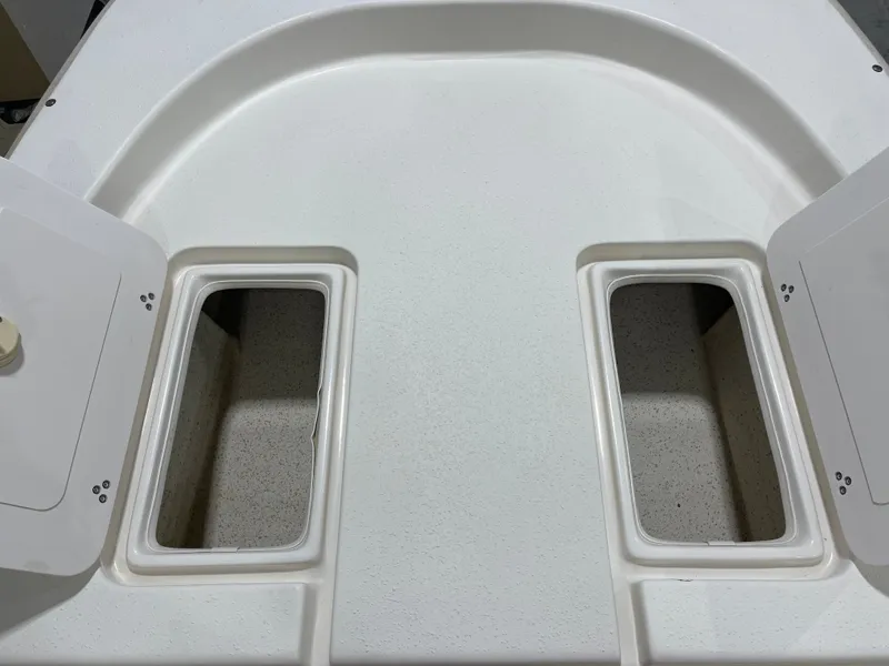 Slide: The Image of Carolina 17 DLX 2020 - 21