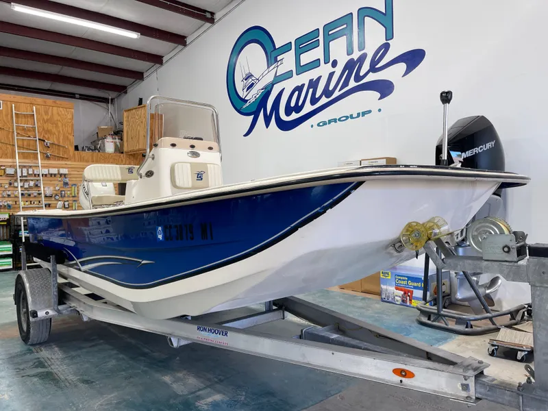 Slide: The Image of Carolina 17 DLX 2020 - 3