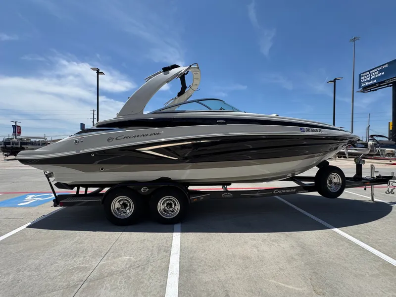 Slide: The Image of Crownline Boats 265 SS 2020 - 12