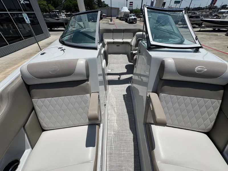 Slide: The Image of Crownline Boats 265 SS 2020 - 22