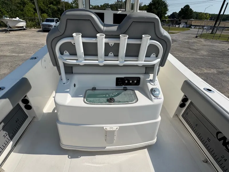 Slide: The Image of NauticStar 2602 Legacy 2022 - 9