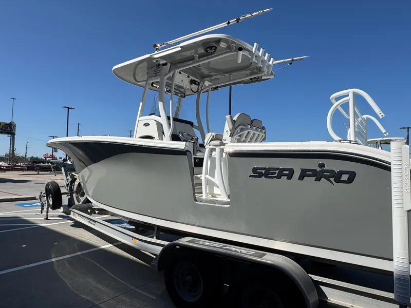 Slide: The Image of Sea Pro 259 Center Console 2019 - 35