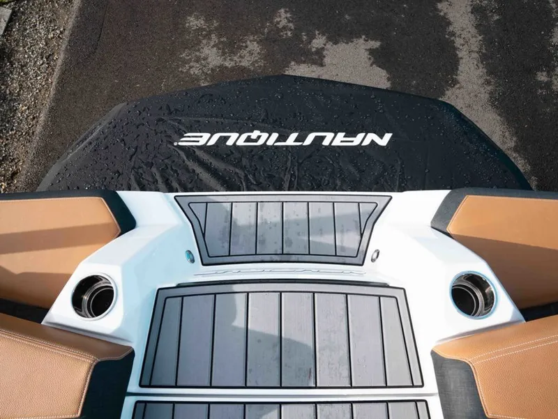 Slide: The Image of Nautique Super Air Nautique GS20 2026 - 19