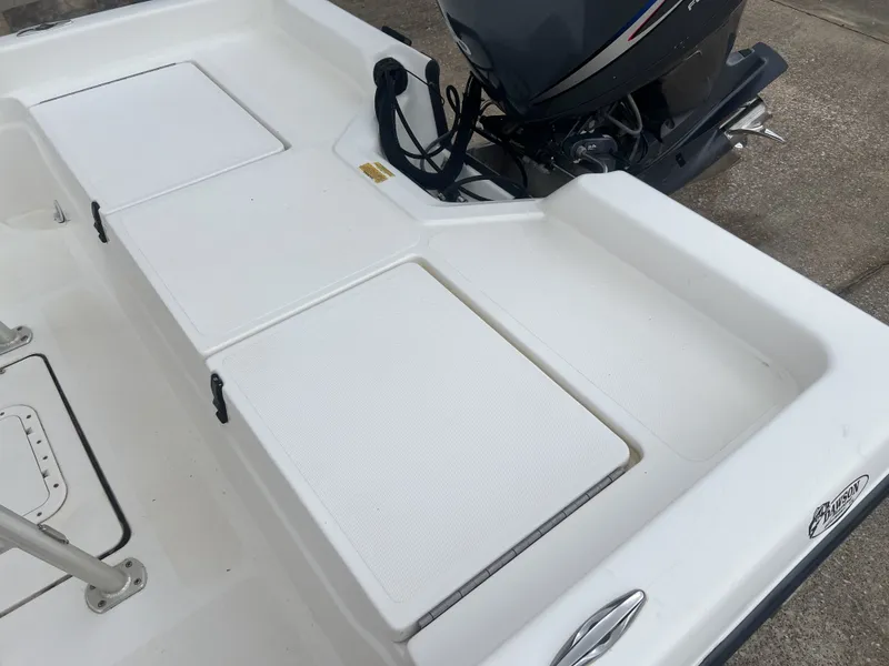 Slide: The Image of Skeeter ZX20 Bay 2007 - 30