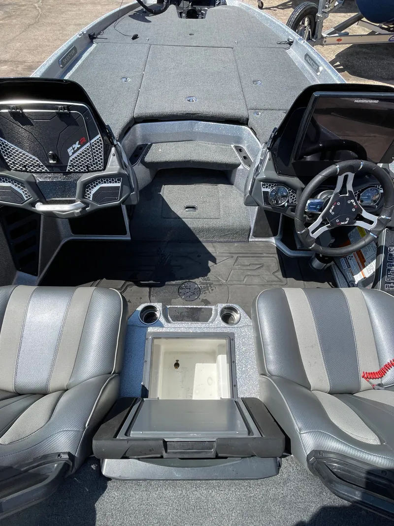 Slide: The Image of Skeeter FXR21 LE 2023 - 20