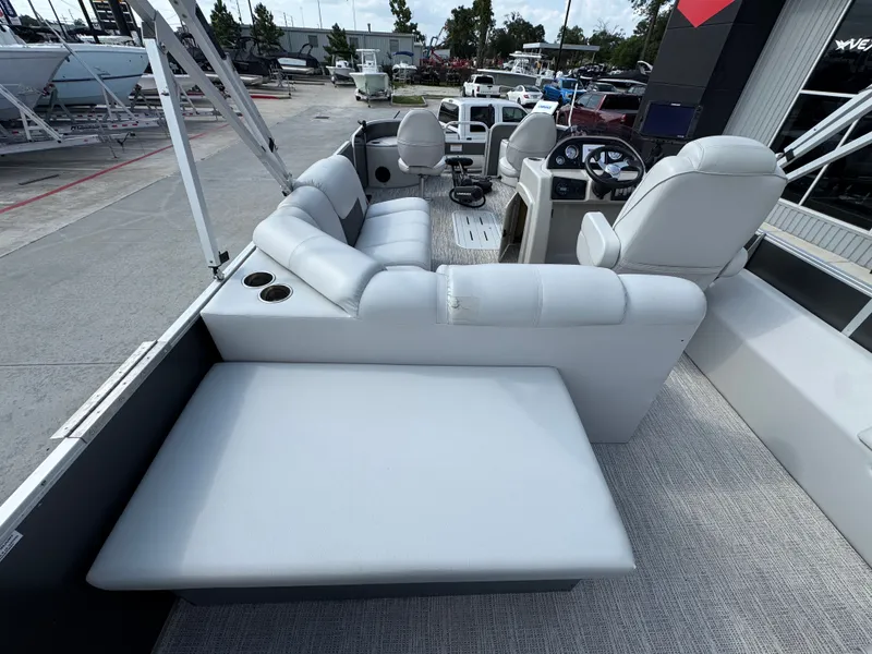 Slide: The Image of SunCatcher FUSION 322FS 2021 - 26