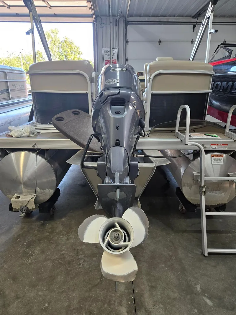 Slide: The Image of Bennington 20SSRX 2016 - 3