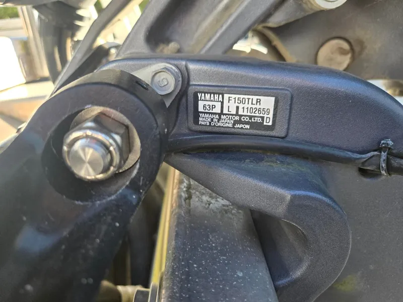 Slide: The Image of Bennington 24SLi 2011 - 19