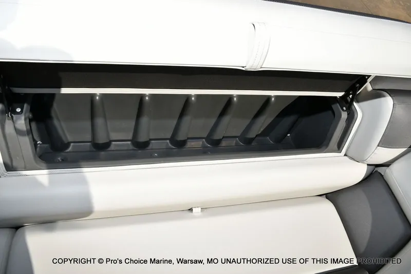 Slide: The Image of Sun Tracker FISHIN' BARGE 22 DLX w/150HP Mercury 4 Stroke 2026 - 68