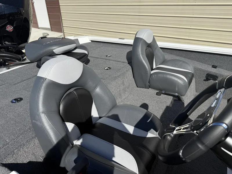 Slide: The Image of Vexus AVX 1980 2026 - 4