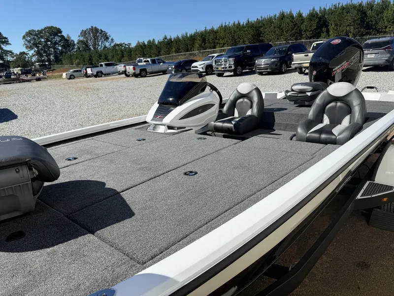 Slide: The Image of Vexus AVX 1980 2026 - 8