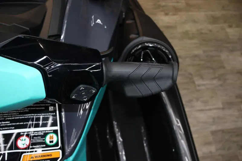 Slide: The Image of Sea-Doo GTR 230 2026 - 15