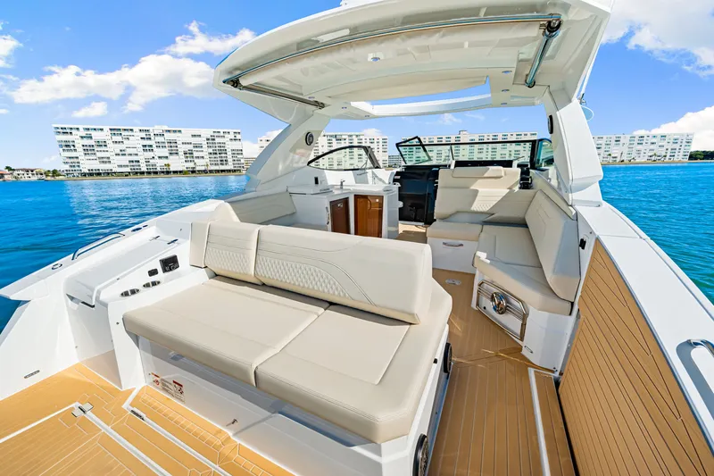 Slide: The Image of Cruisers 38 GLS Outboard 2026 - 50