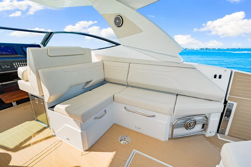 Slide: The Image of Cruisers 38 GLS Outboard 2026 - 59