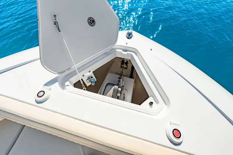 Slide: The Image of Cruisers 38 GLS Outboard 2026 - 73