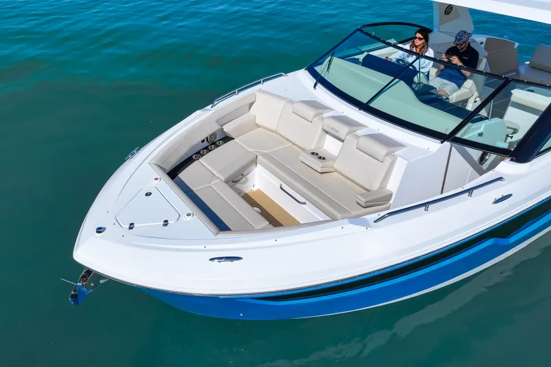 Slide: The Image of Cruisers Yachts 38 GLS Outboard 2026 - 14